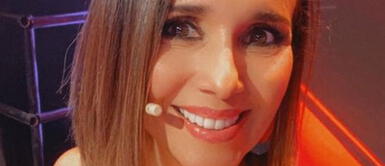 Érika Villalobos y look en entrevista con Carlos Orozco Érika Villalobos cautiva con sublime cropped cárdigan en look otoñal para los días de frío