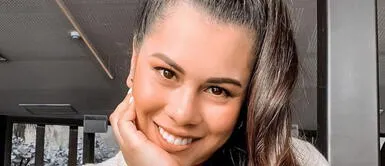 Fiorella Méndez con falda wrap en estampado tropical Fiorella Méndez se luce ante la frescura y la calidez de la naturaleza con un outfit tropical