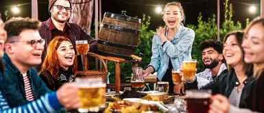 El ingerir carbohidratos o proteínas antes de beber alcohol puede bajar o reducir los efectos. Conoce las razones del por qué te emborrachas rápido