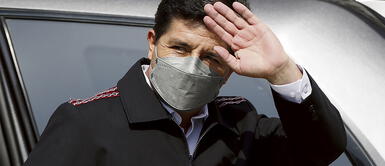 Pedro Castillo es acusado de asesinato y piden su detención inmediata. Pedro Castillo es denunciado penalmente por muerte de joven durante paro de transportistas