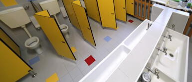 La supuesta agresora ya fue detenida. Colombia: mujer es acusada de violar a niña de 6 años en baño de su colegio