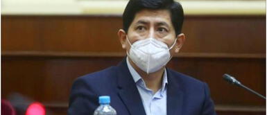 Zamir Villaverde responsabiliza al presidente Pedro Castillo de fraude electoral y de cualquier atentado contra su vida Villaverde a Castillo tras decir que él hizo fraude electoral: “Lo hago responsable de cualquier atentado contra mi vida