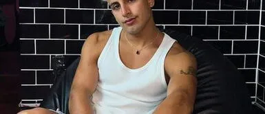 Elías Montalvo y su alto estilismo con traje de saco y bermuda cautivan el Strret Style de México Elías Montalvo y su alto estilismo con traje de saco y bermuda cautivan el Strret Style de México