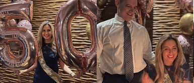 Celebración de cumpleaños de Jessica Tapia Jessica Tapia cumplió 50 años y lo celebró junto a su esposo y sus hijas: “El numero pesa”