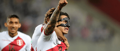 Gianluca Lapadula fue convocado a partido de repechaje en Doha. Gianluca Lapadula hace obras sociales en el país, según su prima Briggitte Román