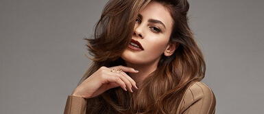 Lleva la nueva técnica de las morenas iluminadas para conseguir un cabello con luz natural Lleva la nueva técnica de las morenas iluminadas para conseguir un cabello con luz natural