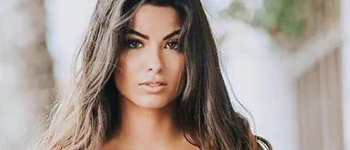 Ivana Yturbe con la tendencia del high waist en un preciado bikini Ivana Yturbe se aferra al cálido clima de Máncora con un bikini high waist elevando el tono nude