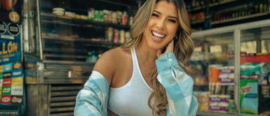 Yahaira Plasencia se confiesa bajo la textura más seductora y atemporal en imponente outfit Yahaira Plasencia se confiesa bajo la textura más seductora y atemporal en imponente outfit