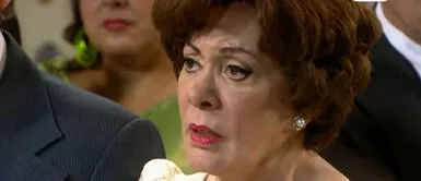 Yvonne Frayssinet no perdonó al periodista tras pregunta Cuando Yvonne Frayssinet perdió los papeles con periodista que le preguntó por infidelidad de Lucía Oxenford