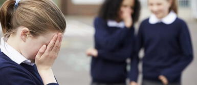 Violencia escolar se presenta en el país Perú: 50% de casos de violencia escolar fueron denunciados por niñas y adolescentes mujeres