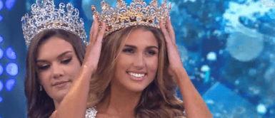Alessia Rovegno gana el Miss Perú Universo 2022 envuelta en pedrería fina Alessia Rovegno gana el Miss Perú Universo 2022 envuelta en pedrería fina