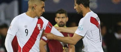 Paolo Guerrero jugó en Bayern Múnich al lado de Claudio Pizarro Claudio Pizarro: ¿Paolo Guerrero estará en el partido de despedida?