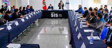 El SIS y las Ipress deben trabajar de la mano con un mismo objetivo: garantizar la salud de todos los asegurados SIS y hospitales fortalecerán procesos operativos en favor de asegurados
