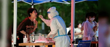 Especialista de OMS afirma que no es tiempo de declarar el fin de la pandemia. Contagios de COVID-19 incrementan 30% en dos semanas y OMS alerta de una nueva ola