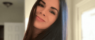 Sully Sáenz se sumerge en el rojo para ser llamada “lady in red” con un vanguardista vestido Sully Sáenz se sumerge en el rojo para ser llamada “lady in red” con un vanguardista vestido