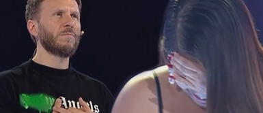 joven conquistó al jurado pero confiesa que casi se quita la vida y los deja en shock Concursante de "La Voz Perú" rompe en llanto tras presentación: "Soy sobreviviente de la depresión"