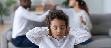 Descubre qué hacer si la expareja se niega a reconocer a su menor hijo. ¿Qué hacer cuando el padre se niega a reconocer a su hijo? Abogada responde