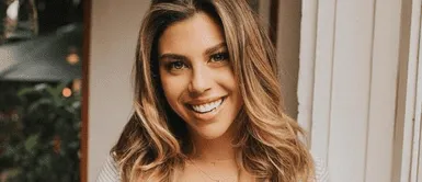 Alondra García Miró envuelta en naranja vibrante derrocha su belleza en Grecia Alondra García Miró y su esencia naranja vibrante paraliza las playas de Grecia