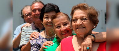 Conoce cómo debe ser la dieta de una persona mayor. ¿Cómo se deben alimentar las personas de la tercera edad para mantener una buena salud?