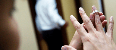 Mujer gana demanda a la amante de su esposo: deberá pagarle 560.000 dólares Mujer gana demanda a la amante de su esposo: deberá pagarle 560.000 dólares