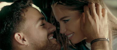 Austin Palao le pide a Flavia Laos que sea su novia en romántica cena Austin Palao le pide a Flavia Laos que sea su novia en romántica cena