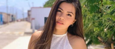 Estrella Torres con botas blancas Estrella Torres impacta con la armonía de los tonos pasteles y la elegancia de botas blancas