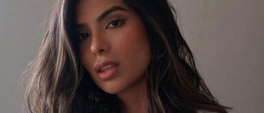 Ivana Yturbe con jeans cargo Ivana Yturbe se apodera de los años 2000 con icónico jean que estiliza la figura