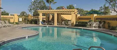 Influencer fallece ahogada mientras realizaba transmisión en vivo a través de Facebook Influencer fallece ahogada mientras realizaba transmisión en vivo a través de Facebook