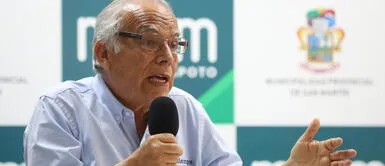 Aníbal Torres Aníbal Torres critica "suculentos sueldos" en JNJ y organismo responde