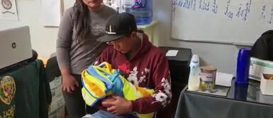 Pareja es intervenida por intentar inscribir en Reniec a bebé que no era suyo en Huancayo Pareja es intervenida por intentar inscribir en Reniec a bebé que no era suyo en Huancayo