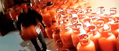 Ayacucho: Hombre asesina a su compañero de trabajo con un balón de gas Ayacucho: Hombre asesina a su compañero de trabajo con un balón de gas