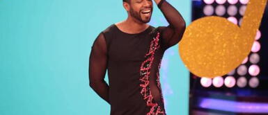 Edson Dávila celebra su cumpleaños con outfit tropical Edson Dávila celebra sus 39 años exhibiendo la versatilidad y armonía del print tropical