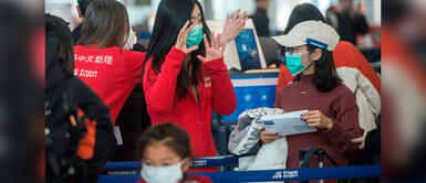 La COVID-19 se propaga a través de pequeñas gotas y aerosoles. Investigadores diseñan una mascarilla que puede detectar la COVID-19 en el aire