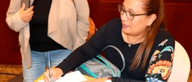 Docente de enfermería de San Marcos es reconocida por promover excelencia en América Latina Docente de enfermería de San Marcos es reconocida por promover excelencia en América Latina