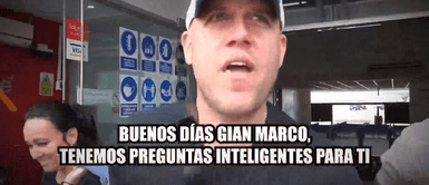 Gianmarco es trolleado Reportero de Peluchín 'DA SU VUELTO' a Gianmarco y lo TROLLEA tras maltrato: "Tenemos preguntas INTELIGENTES para ti" | VIDEO