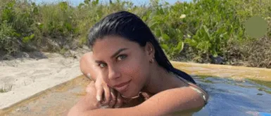 Alondra García Miró mantiene la esencia del verano con un colorido bikini triangular ALONDRA GARCÍA MIRÓ mantiene la esencia del verano con un colorido BIKINI TRIANGULAR