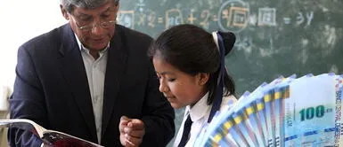 Los docentes podrán acceder a un aumento de sueldo en dos tramos desde el 2023. ¿Cuál será el nuevo sueldo mínimo de los docentes para el 2023 y cuándo lo percibirán?