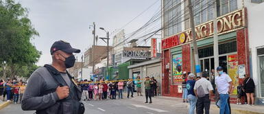 Cuatro trabajadores de chifa mueren tras caer a un pozo séptico Cuatro trabajadores de chifa mueren tras caer a un pozo séptico