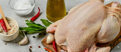 Existen dos métodos para descongelar un pavo para la cena de Navidad y Año Nuevo. ¿Cómo descongelar el pavo para la cena navideña de manera rápida y sencilla?