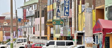 ¡Cuidado! Hostal amenazó a pareja que se robó las sábanas: Las devuelven o subimos los videos ¡Cuidado! Hostal amenazó a pareja que se robó las sábanas: "Las devuelven o subimos los videos"