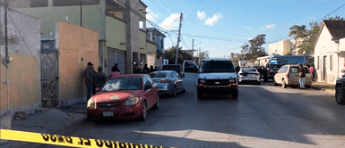 Adolescentes matan a cuchillazos a su papá tras haber golpeado a su mamá Adolescentes matan a su papá para defender a su mamá víctima de violencia