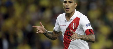 Paolo Guerrero jugará en el Racing de Avellaneda "Es un Mercedes Benz": Periodista argentino se rindió ante Paolo Guerrero