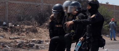 Ica: Policía queda herido de gravedad tras enfrentamientos con vándalos en Barrio Chino Ica: Policía queda herido de gravedad tras enfrentamientos con vándalos en Barrio Chino