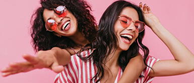 Las mejores amigas podrán dedicarse las cartas más conmovedoras y llenas de comprensión en las fechas especiales. Carta para mi mejor amiga: "Eres la hermana que elegí en mi vida"