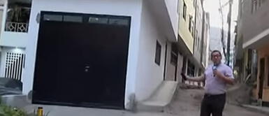 Vecinos denuncian que sujeto construyó su casa en medio de la pista de San Juan de Lurigancho Vecinos denuncian que sujeto construyó su casa en medio de la pista de San Juan de Lurigancho