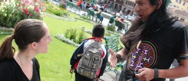 Ellos son muy populares para entablar relaciones amorosas con 'gringas'. Todo por la visa: ¿Quiénes son los ‘bricheros’ y qué ‘servicios especiales’ brindan a los extranjeros?