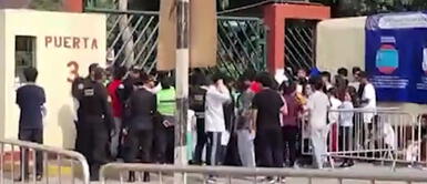 Los postulantes de San Marcos llegaron tarde. Padres suplican por postulantes que llegaron tarde a examen de admisión de San Marcos: "¡Déjenlos entrar!"