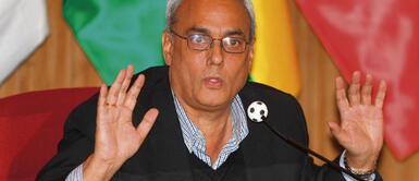 Manuel Burga tendrá que pagar una millonaria multa a FIFA Manuel Burga: ¿por qué FIFA suspendió de por vida al expresidente de la FPF?