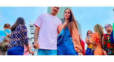 Paolo Guerrero hace locura de amor y se tatúa el nombre de Ana Paula, su pareja. Paolo Guerrero hace locura de amor y se tatúa el nombre de su amada en el cuello: “Ana Paula”