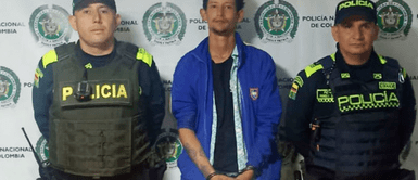 Policía colombiana detiene a sujeto que sería Sergio Tarache Parra Sergio Tarache Parra: Policía colombiana detiene a feminicida de joven en plaza Dos de Mayo